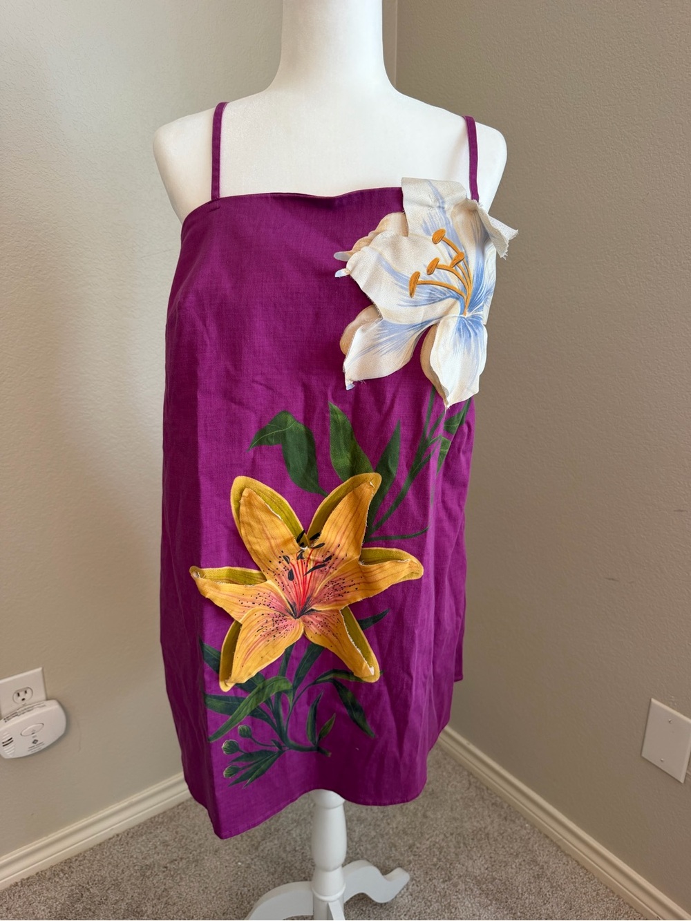FARM Rio Magenta Mini Dress with Yellow & White Lily Appliqués